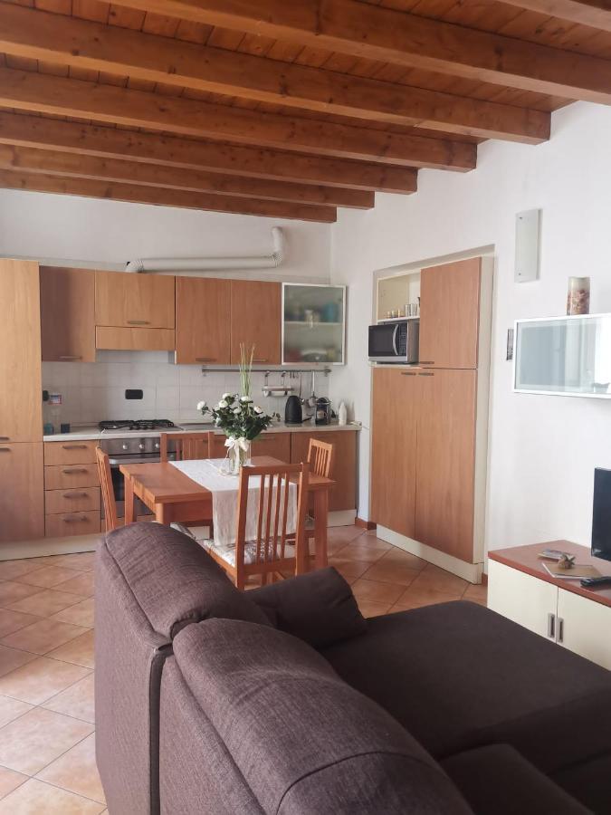 Casa Vacanze Il Tuffetto Olginate Екстериор снимка