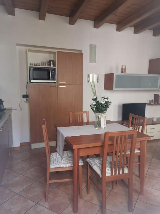 Casa Vacanze Il Tuffetto Olginate Екстериор снимка