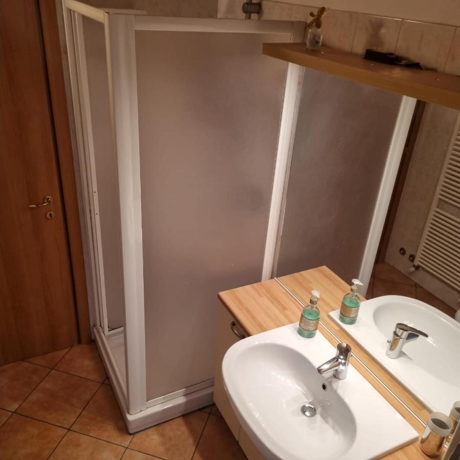 Casa Vacanze Il Tuffetto Olginate Екстериор снимка
